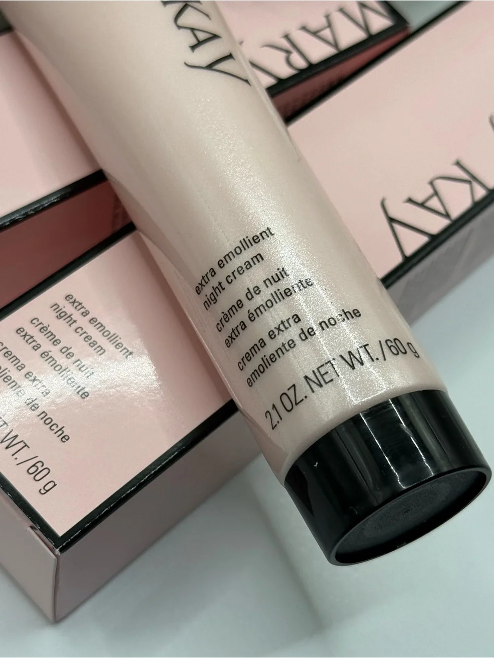 Mary Kay Extra Emollient Night Cream - Quantity 2